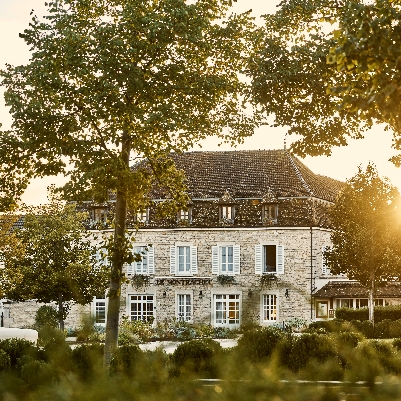 Honeymoon News: COMO Le Montrachet is a new hotel in Burgundy, France