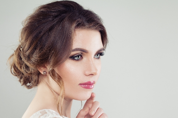 Bridal make-up artist and hair stylist Leah Toomey offers advice on make-up inspiration for a spring wedding: Image 1