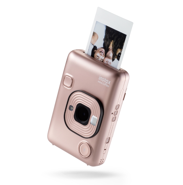 Capture every moment with instax: Image 1