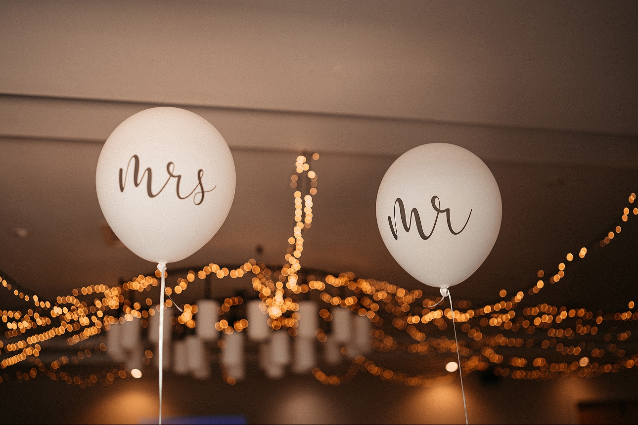 Mr and Mrs balloons
